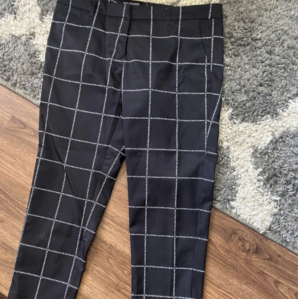 Wildfang Wild Feminist Crop Pants Size 8